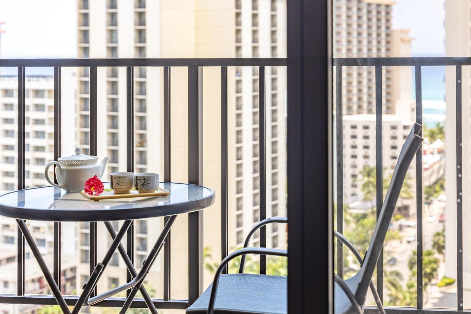הונולולו Beautiful 1Br, Steps To Waikiki Beach And Parking מראה חיצוני תמונה