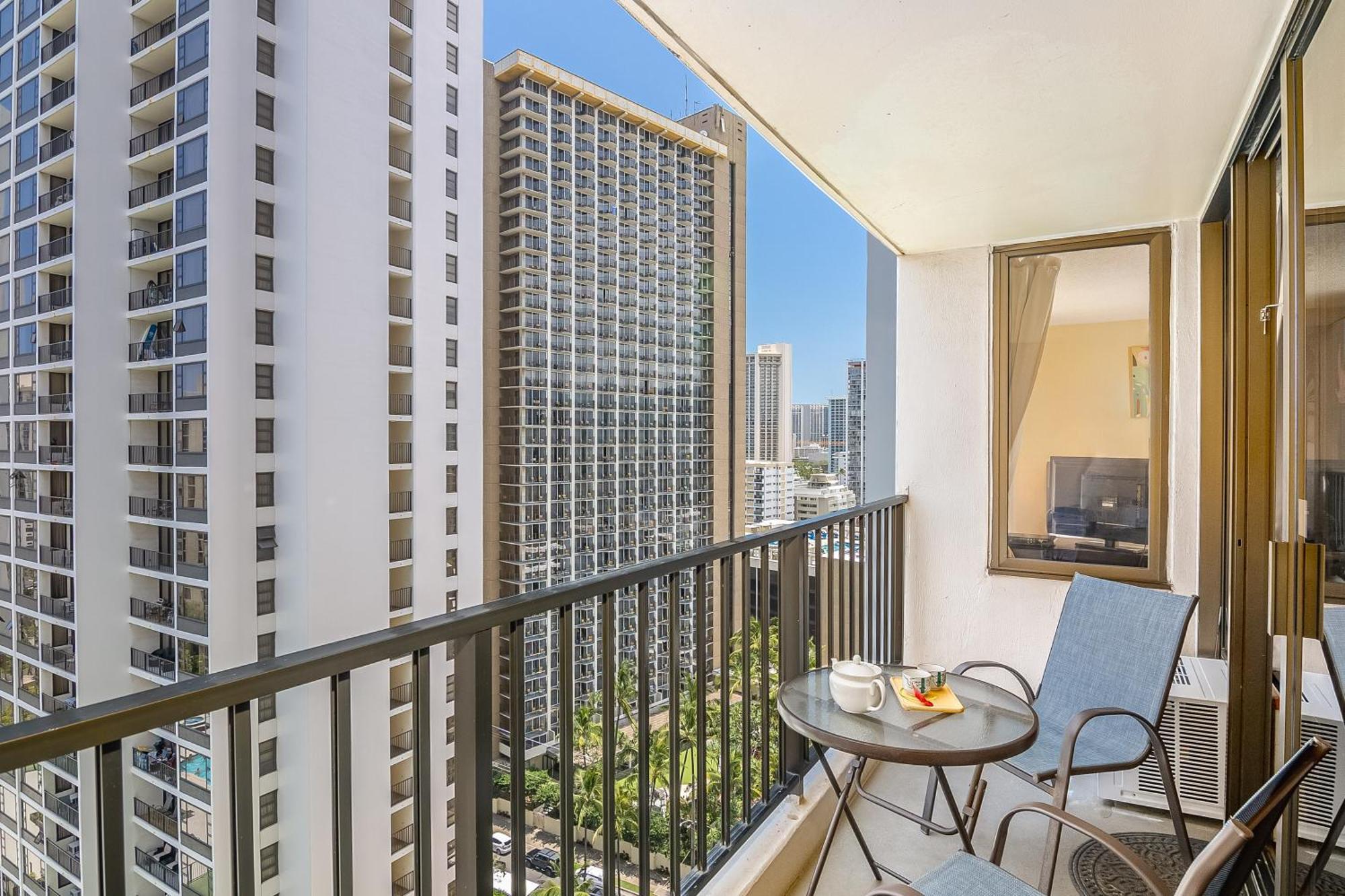 הונולולו Beautiful 1Br, Steps To Waikiki Beach And Parking מראה חיצוני תמונה