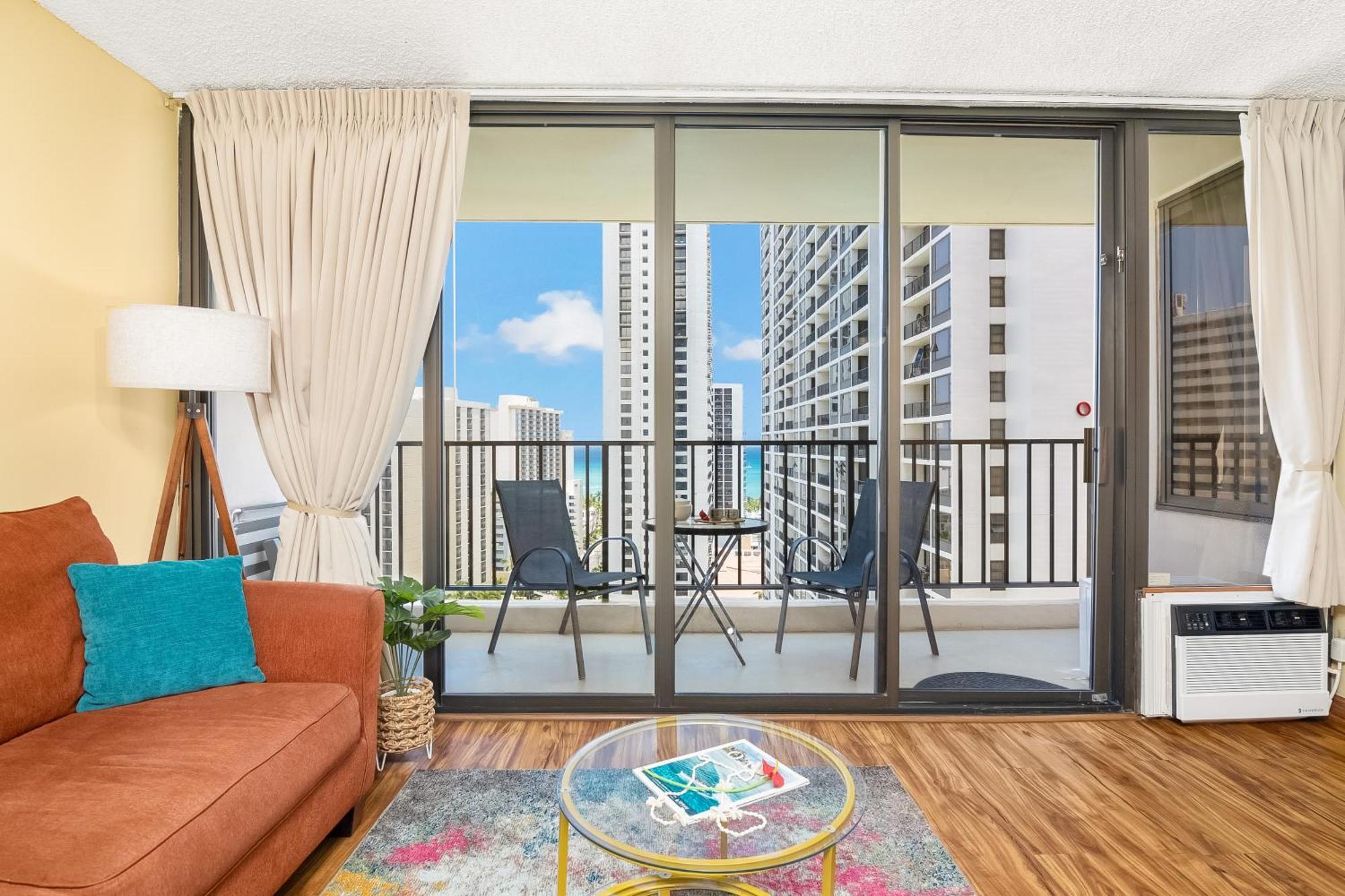 הונולולו Beautiful 1Br, Steps To Waikiki Beach And Parking מראה חיצוני תמונה
